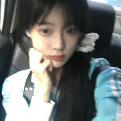 尼维尔内来的美女